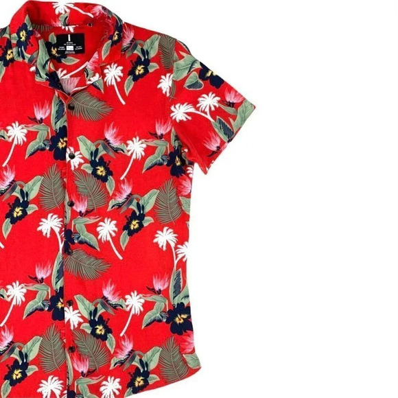 Jeans by Buffalo Men's Red/Floral Print Short Sleeve Size S Shirt - Picture 3 of 10